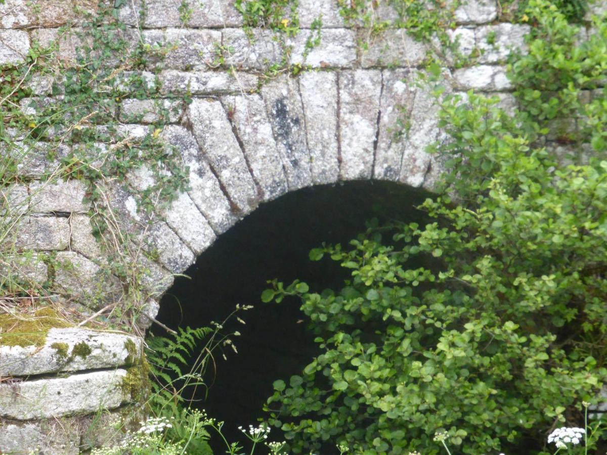 Ty Dreux Entre Terre Et Mer Saint-Thegonnec Loc-Eguiner Exterior photo
